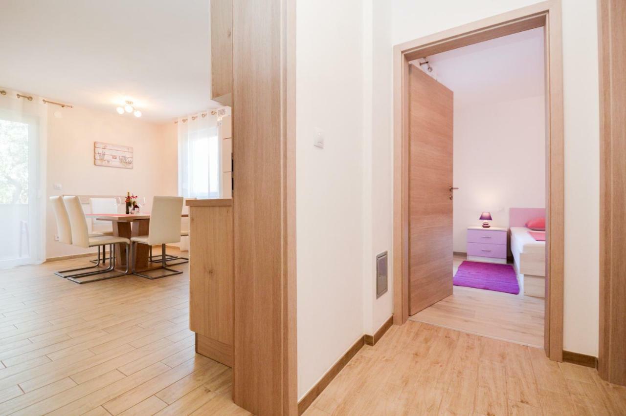 Apartment Mit- Mir Fondole Buitenkant foto