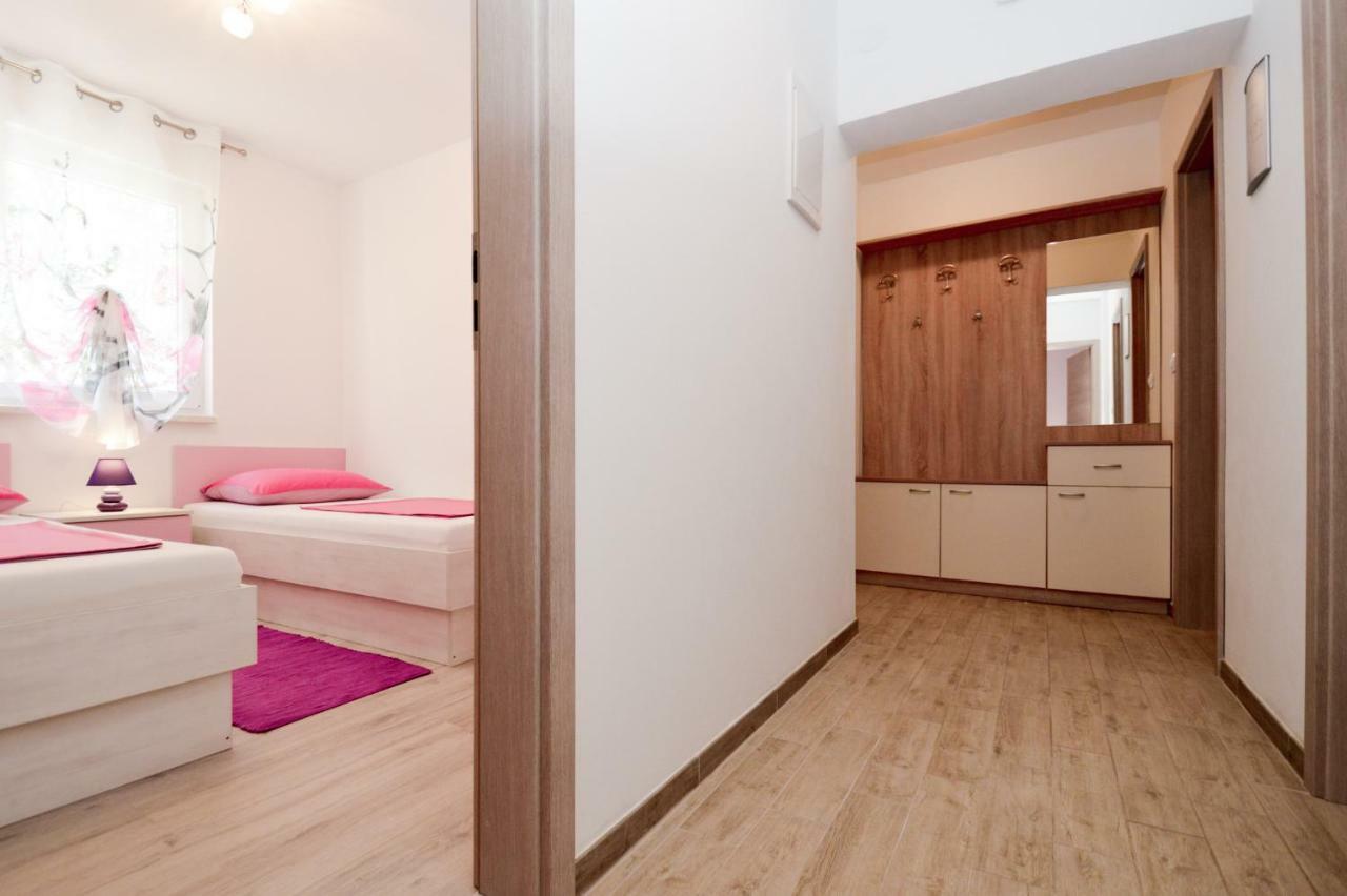 Apartment Mit- Mir Fondole Buitenkant foto