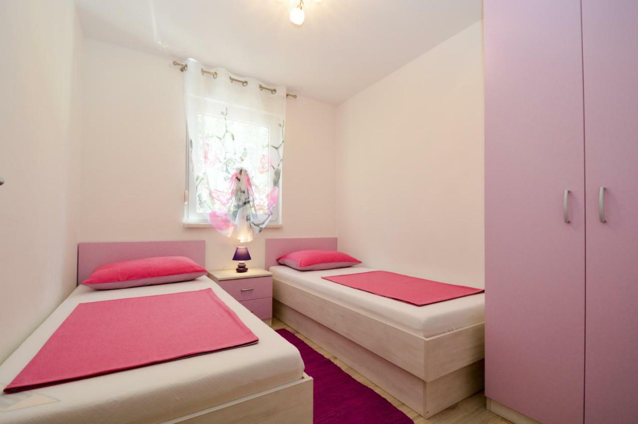 Apartment Mit- Mir Fondole Buitenkant foto
