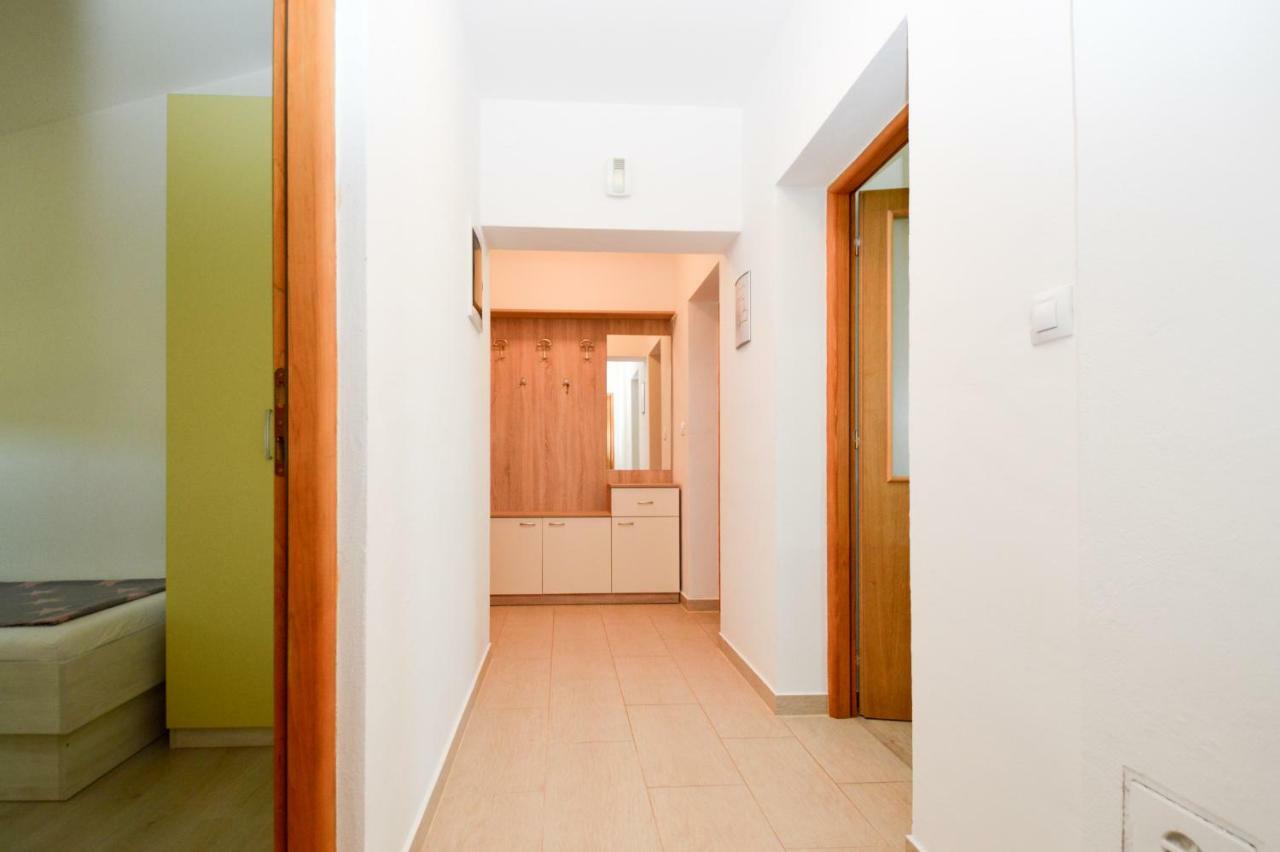 Apartment Mit- Mir Fondole Buitenkant foto